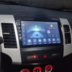 Autoradio GPS Peugeot 4007 de 2007 à 2012 écran entièrement tactile Bluetooth Android & Apple Carplay + caméra de recul