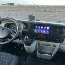 Autoradio GPS Renault Master de 2002 à 2010 écran 10 pouces entièrement tactile Bluetooth Android & Apple Carplay kit entretoise + caméra de recul
