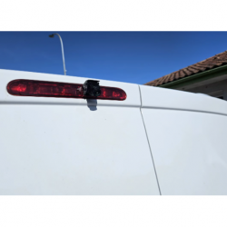 Caméra de recul et 3ème feux de stop pour Peugeot Expert et Peugeot Traveller depuis 2016