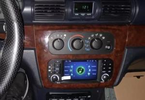 Chrysler grand voyageur autoradio gps bluetooth android auto carplay camera de recul commande au volant2
