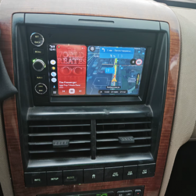 Autoradio tactile GPS Bluetooth Android & Apple Carplay Ford Mustang,Explorer,Edge,F150,Fusion et Focus + caméra de recul