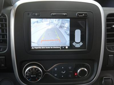 Renault trafic autoradio 2