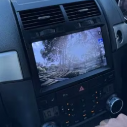 Autoradio GPS VW Touareg de 2003 à 2011 écran entièrement tactile Bluetooth Android & Apple Carplay + caméra de recul