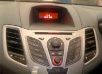 Www gps navigation fr double din bluetooth android autoradio gps bluetooth ford fiesta depuis 2014 camera de recul 2